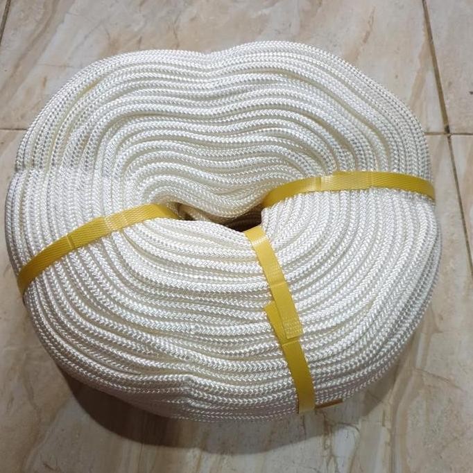 

READY STOCK TALI BENDERA 6 MM BREADLIED PANJANG 100 METER/ROLL !!!!!