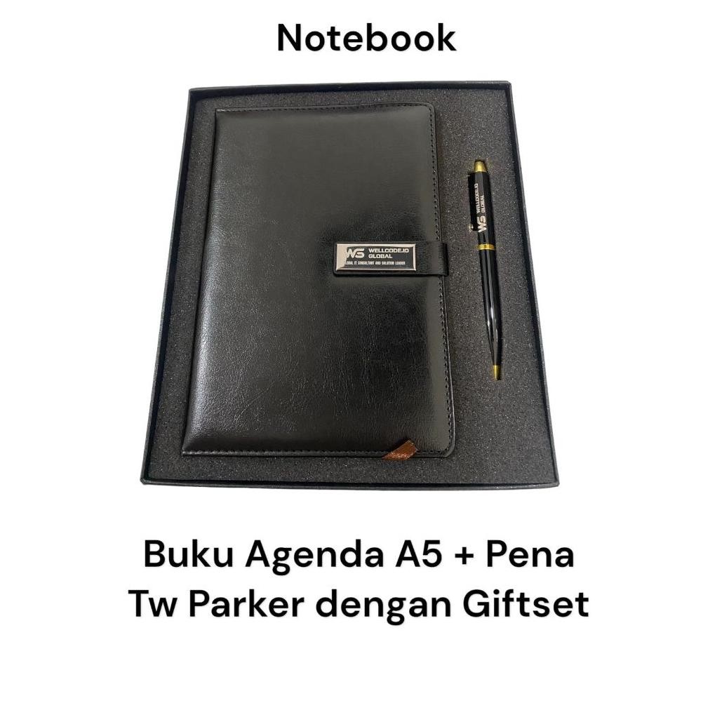 

FREE Custom Grafir Nama | Giftset Souvenir Eksklusif Notebook AG A5 Dan Pulpen | Souvenir Mewah Event Perusahaaan Organisasi - Exclusive Giftset Notes Nugi