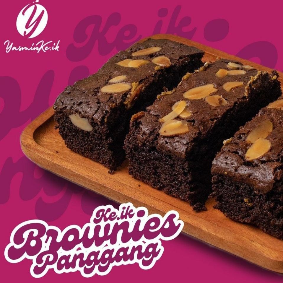 

Brownies Panggang Almond By Yasmin Keik 360Gram