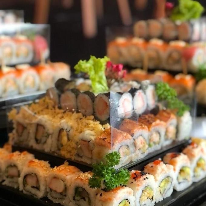 

Produk Baru!! Kue Ultah Sushi 3 Tingkat Halal - Sushi Cake Ulang Tahun Unik Terlaris