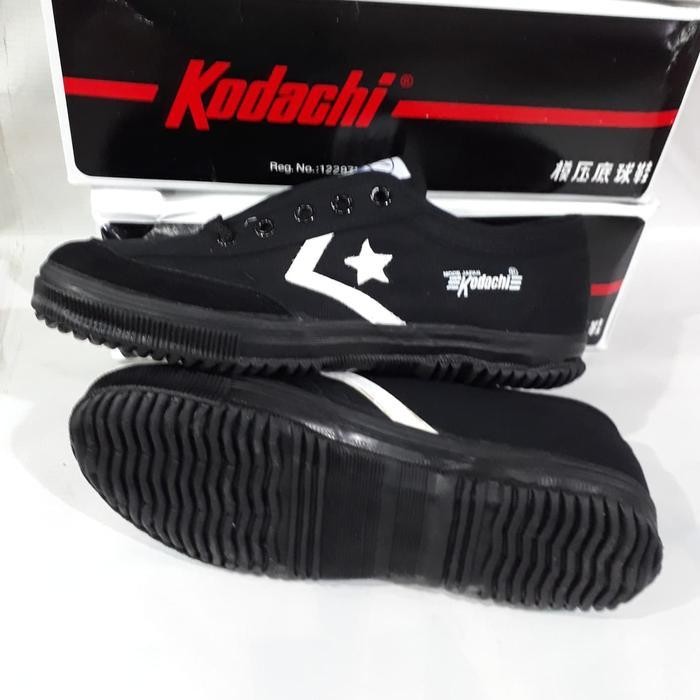sepatu KODACHI hitam polos original kodachi bintang Berkualitas