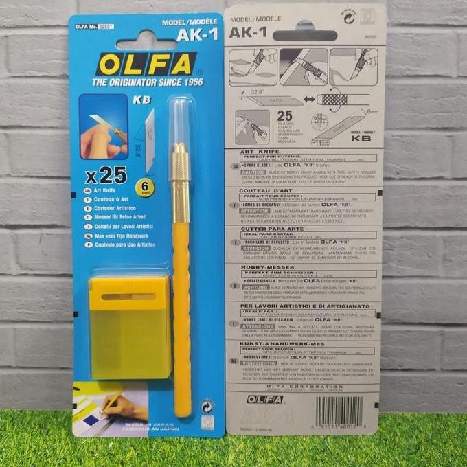 

Cutter Ak-1 Art Knife With 25 Blades Olfa