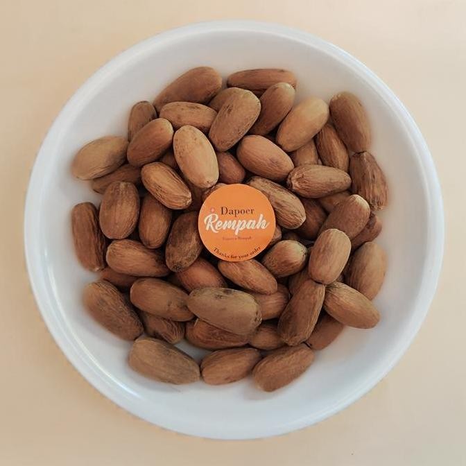 

Diskon! Biji Pala Panjang 250Gr - Rempah Utuh Berkualitas