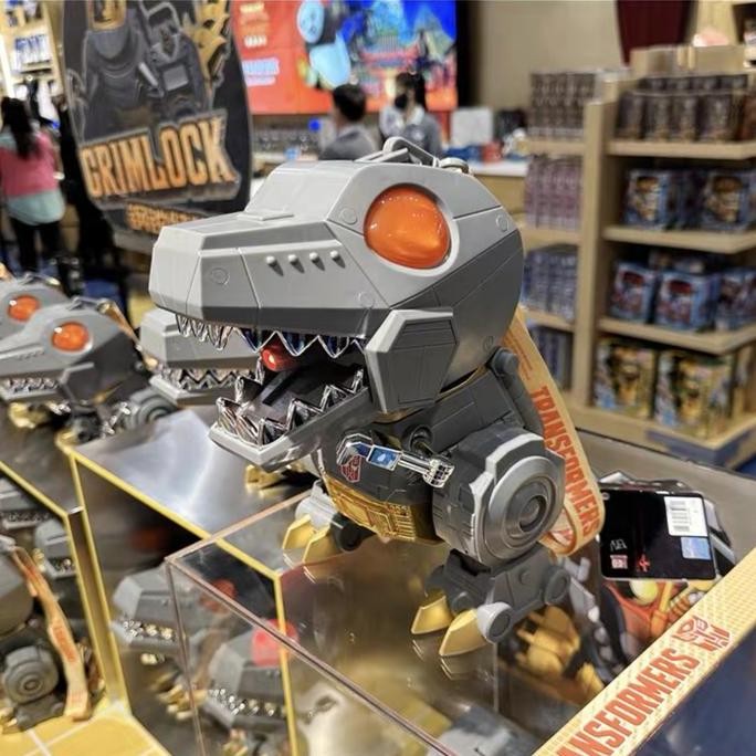 grimlock dinobots transformers popcorn bucket universal studio beijing