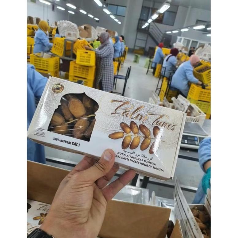 

Kurma Tunisia Tangkai//Palm Tunis 500gr aSt