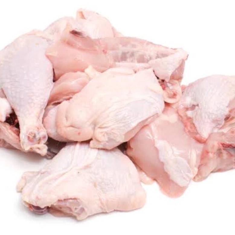 

AYAM POTONG 1 EKOR (berat bersih 900gr-1,1kg) aSt