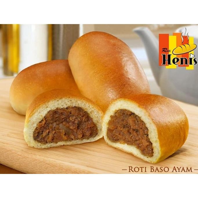 

Roti Henis Baso Ayam Per Pack isi 10 fresh made setiap hari aSt