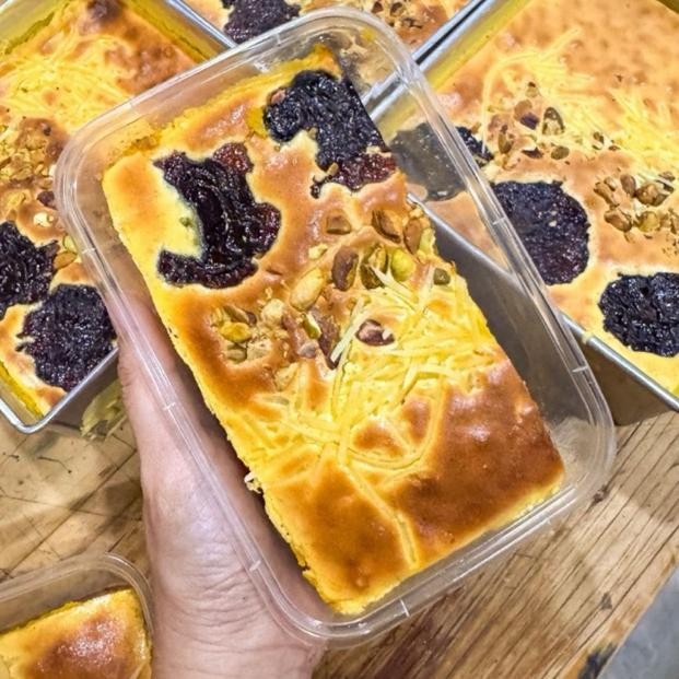 

Kue Lapis Legit Premium Legenda Tanpa Tepung aSt