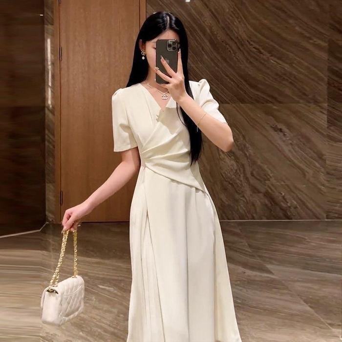 Dd Dress Midi  Simple Casual Plisket V Neck Lengan Pendek Wanita Gaun Pesta Import Dress Putih Polos