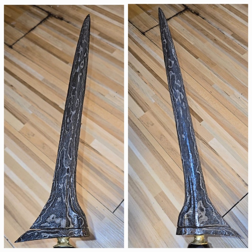 PUSAKA KERIS JALAK NYUCUP MADU - Est. Era MATARAM SEPUH