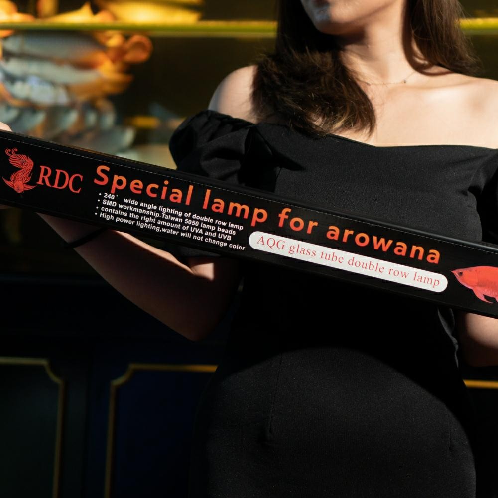 Lampu LED RDC Arwana Super Red ( 113cm )