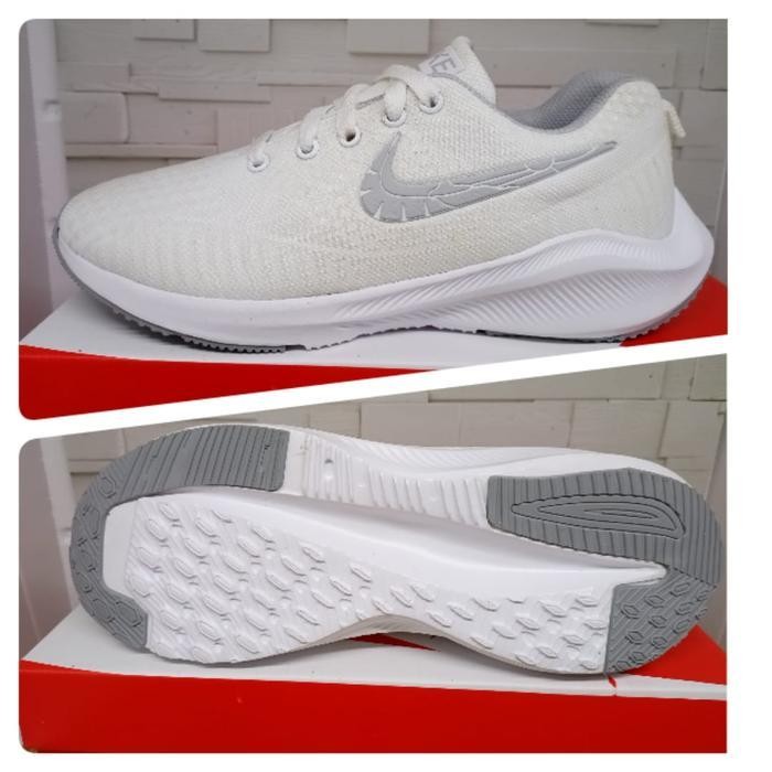 Uw Sepatu Sport Nike Wanita