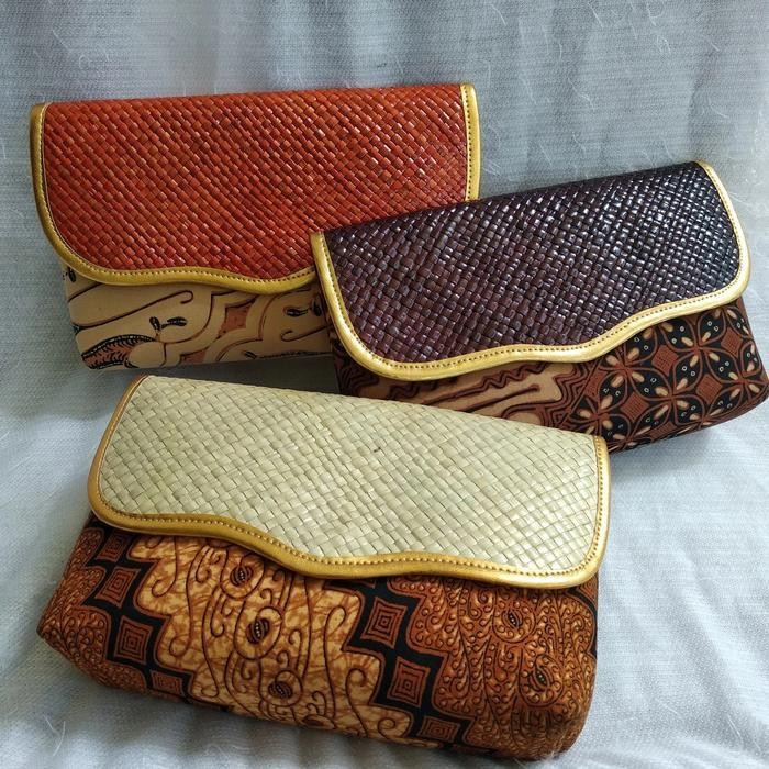 Ft Dompet Pandan / Clutch Anyaman Pandan /Dompet Souvenir /Dompet Batik