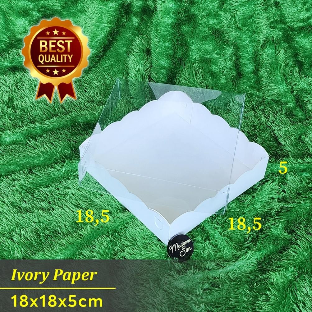 

BOX MIKA PUTIH - DUS PIE EGG TART - KOTAK SNACK LAMINASI 18x18x5 (ISI : 10 PCS) aSt