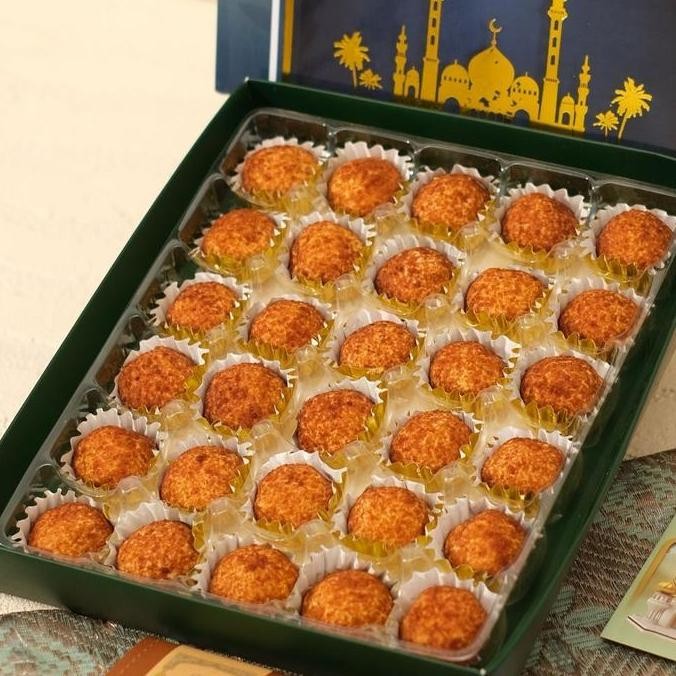 

Palm Cheese Cookies Premium Butter Homemade - Kue Kering Keju Spesial Stok Terbatas