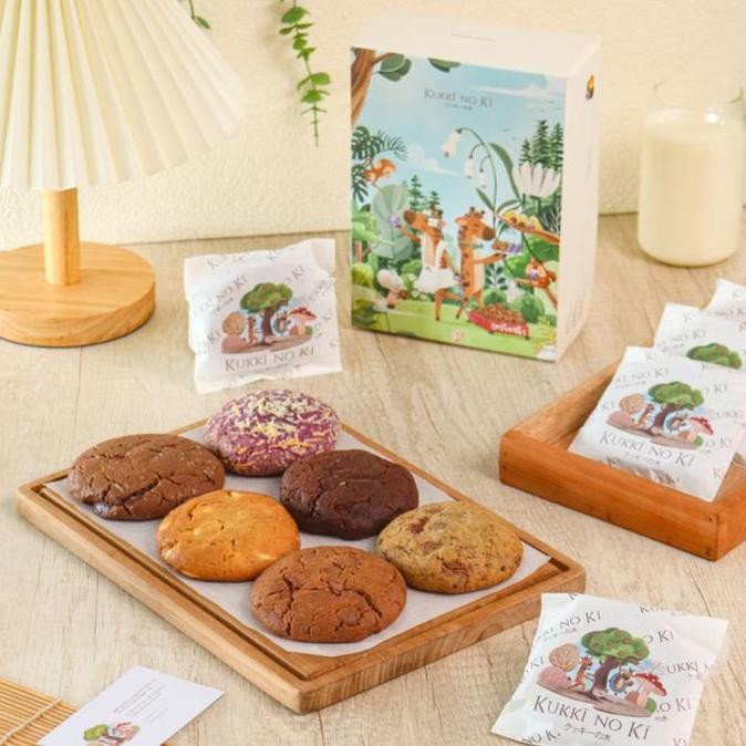 

Box Cookies Mixed Flavour Isi 4-6pcs | Kukis Premium Beragam Rasa Stok Terbatas