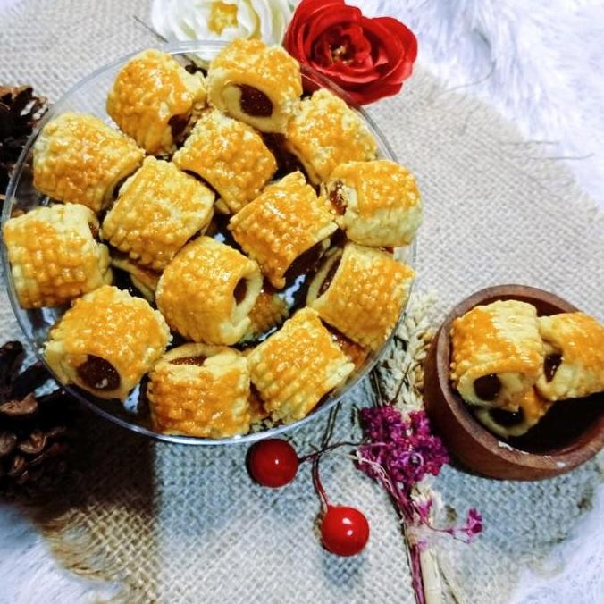 

Nastar Gulung Lumer Toples Kecil 250gr - Kue Nanas Premium Stok Terbatas