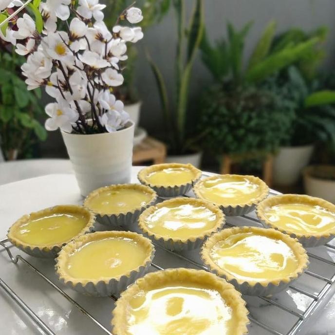 

Pie Susu Pontianak Isi 10 - Egg Tart Pai Susu Asli Fresh Lezat Stok Terbatas