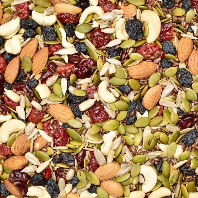 

RPS Trail Mix Safiya 600 Gram Premium | With Almond Mete Nut Seed Dried Fruit Makanan Ringan & Cemilan Enak