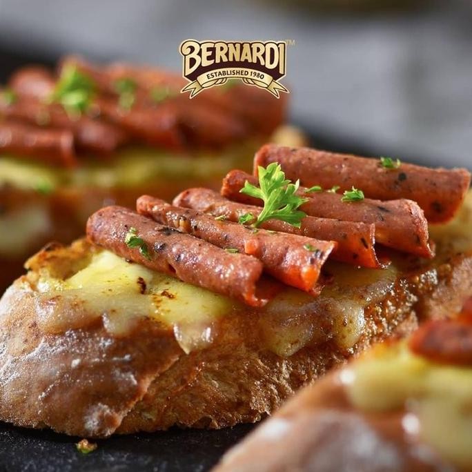

Bernardi Smoked Beef Bulat 250 Gram Daging Terlaris