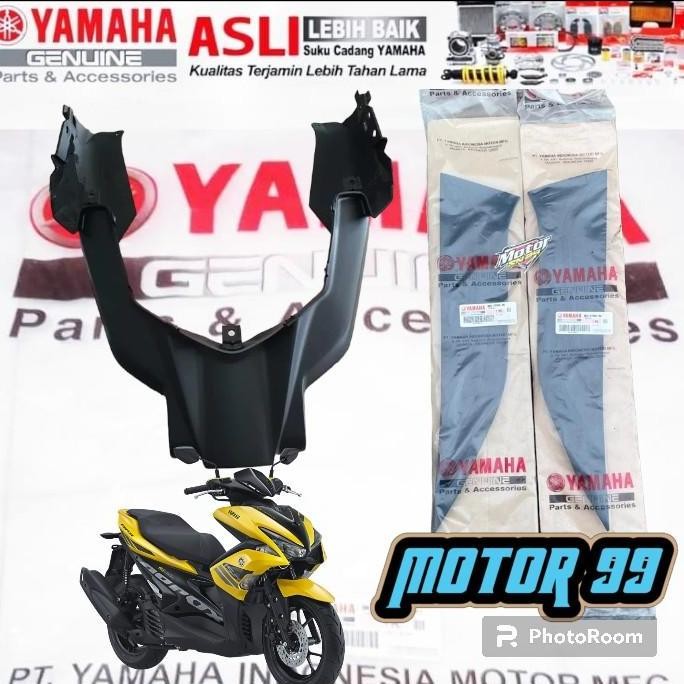 Sambungan Body Belakang Bawah Aerox 155 Dan Karet Pijakan Kaki Aerox 155 Original Ygp Terbatas