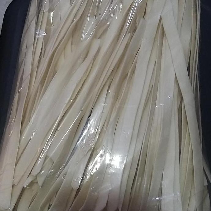 

Mie Kwetiau Kentang Ma Ling Shu Fen Pi 1Kg