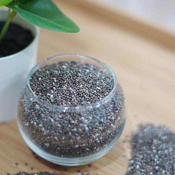 

JH8 Organic Black Chia Seed / Cia Seed 250 Gram Organik Safiya Herbal