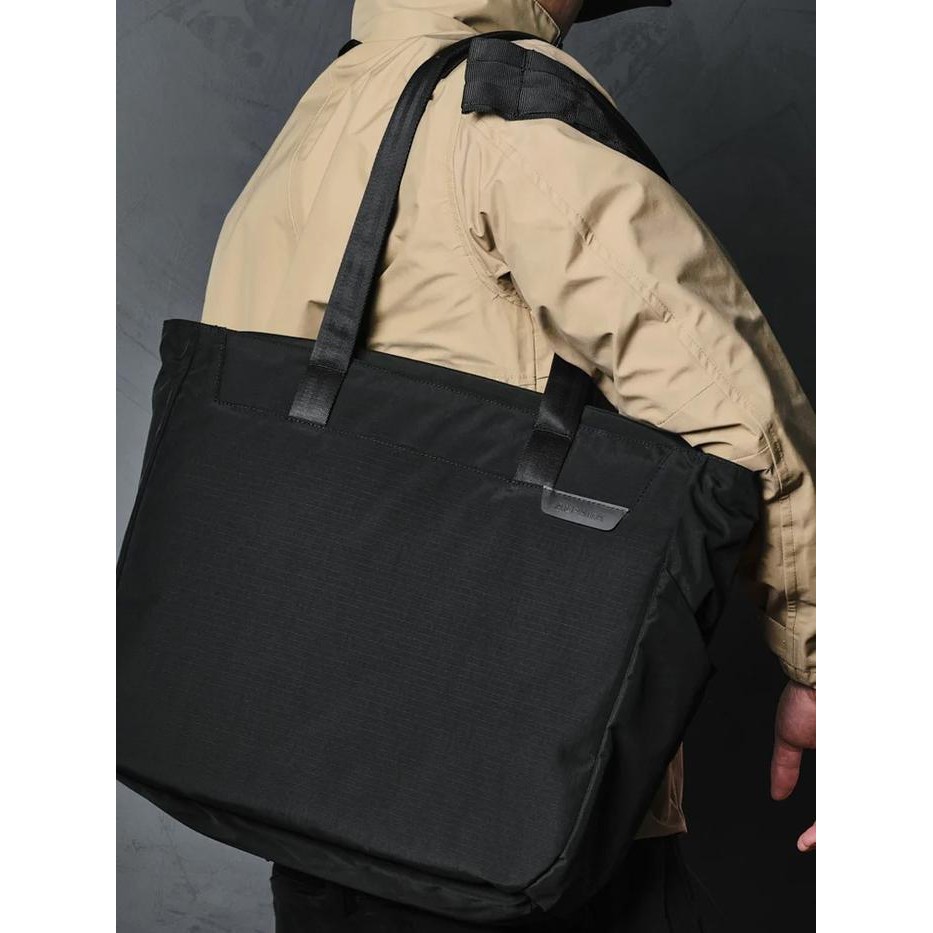 Alpaka Metro Tote Bag Tas Bahu Pria Fit Laptop 16Inch Exports