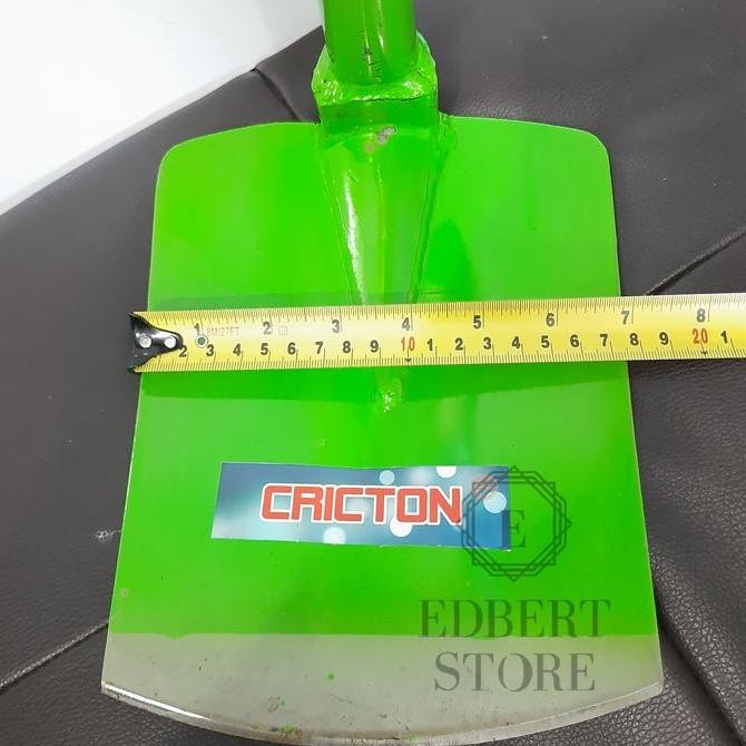 Cangkul / pacul gagang besi