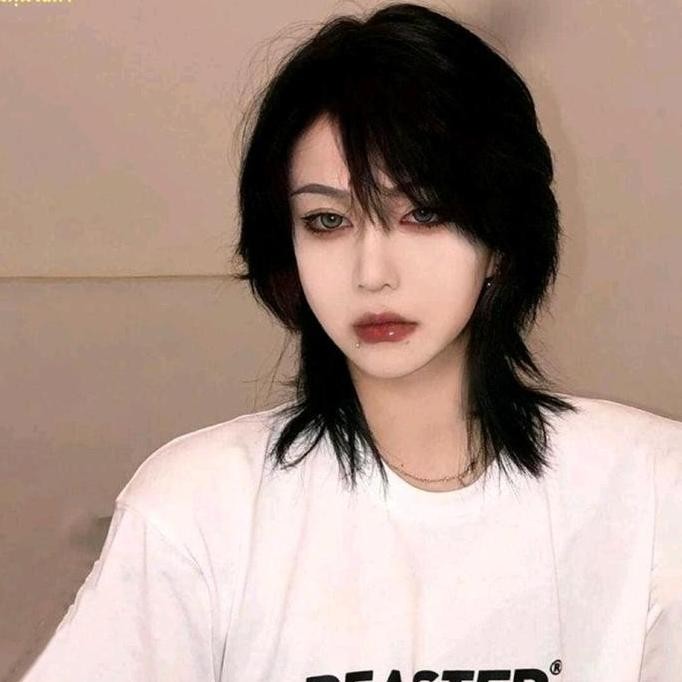 Wig Pria Korea Wolfcut Rambut Palsu Panjang Sebahu Warna Hitam Natural