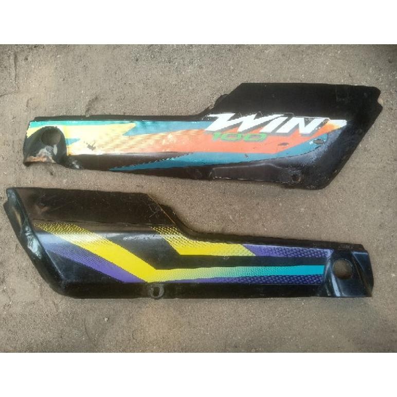 COVER BODY SAMG TUTUP AKI BOK BOX SIDE COVER AKI ACCU HONDA WIN 100 WIN100 COVER BODY BAH JOK HONDA 