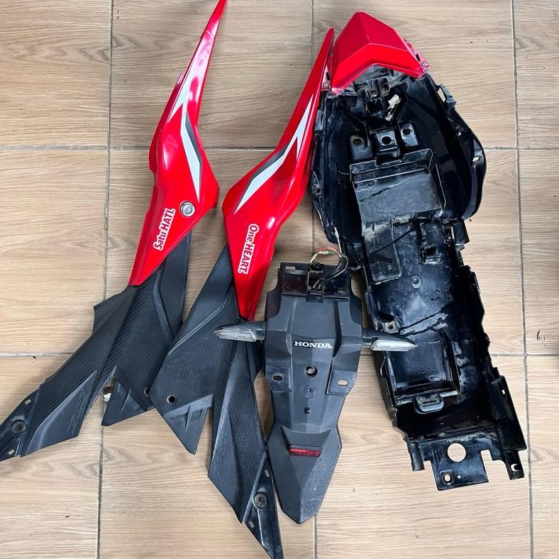 body belakang new cb150r v2 | body set belakang new cb150r led streetfire | body cb150r led