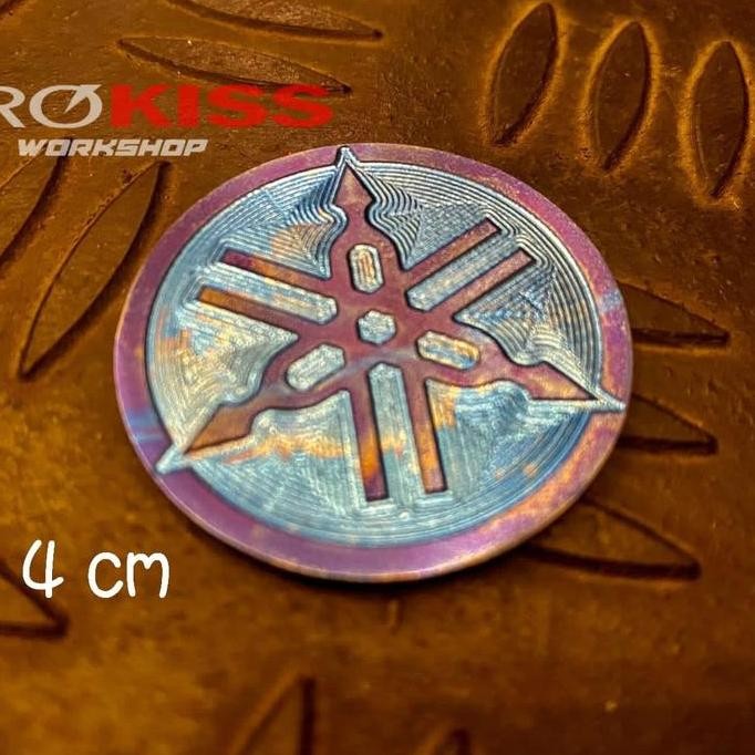 Emblem titanium logo yamaha nouvo lexy nmax