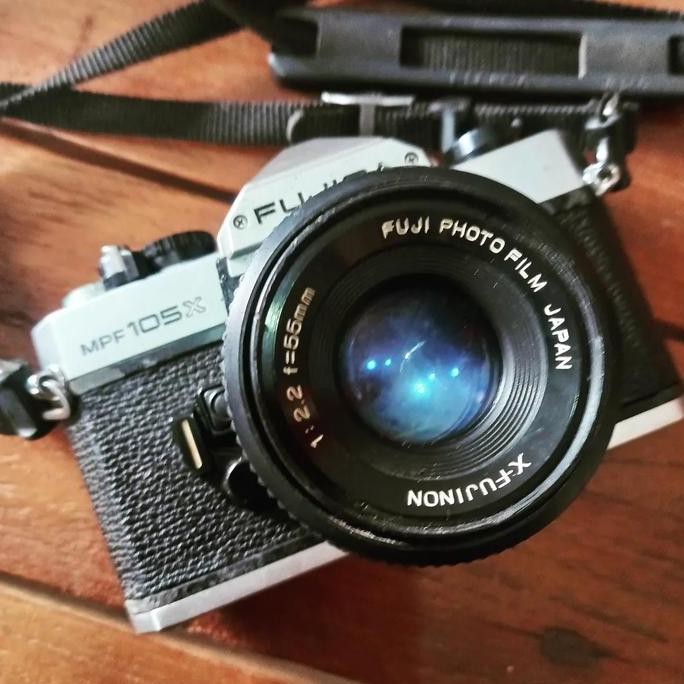 Barang jadul kamera analog FUJICA MPF105X lengkap dengan lensanya