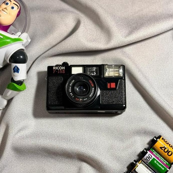 TERBARU KAMERA ANALOG RANGEFINDER RICOH 500GX/ RICOH GX1/ RICOH F-10/ RICOH F-15S/ RICOH 35 EF35mm /