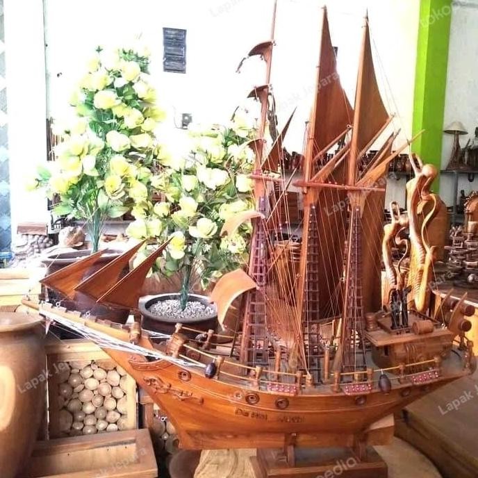 Miniatur Kapal Pinisi Phinisi Kri Dewa Ruci Kayu Jati Kualitas Terbaik Harga Termurah