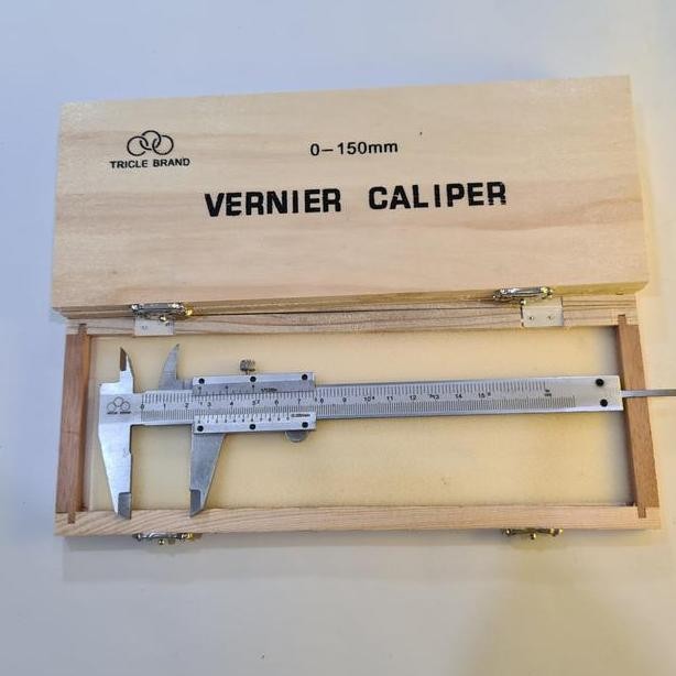 

Jangka Sorong Smat Boks Kayu 6 Merk Tricle Brand