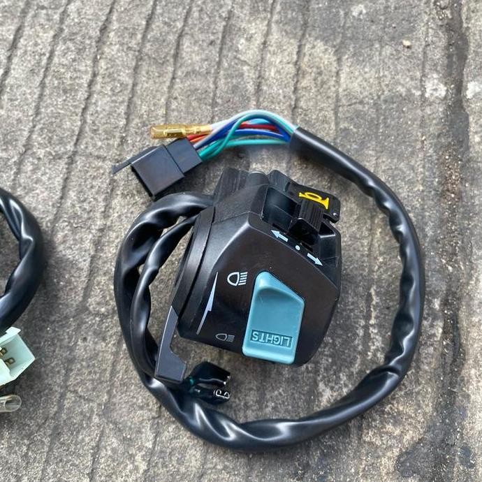 Holder Saklar Thunder Saklar Kanan Kiri Suzuki Thunder 125 New Set Kanan Kiri Motorcycle