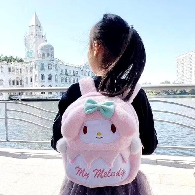

Spesial Tas Ransel Anak Perempuan Karakter Sanrio Kuromi Melody Cinnamoroll Bisa Buat Sekolah Bahan Bulu Lembut