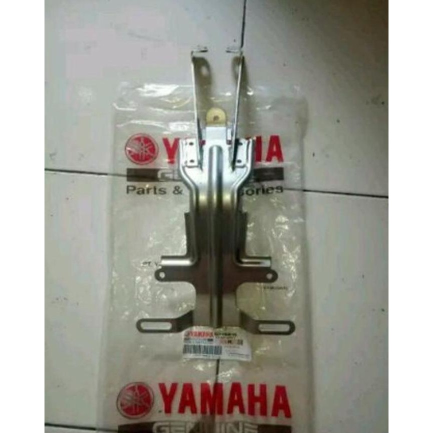 Besi Spakbor Belakang Xabre