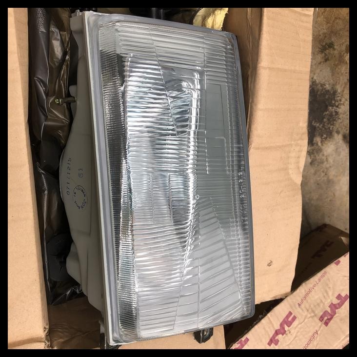 BEST DEAL HEAD LAMP KIRI COROLLA GL 84-85 