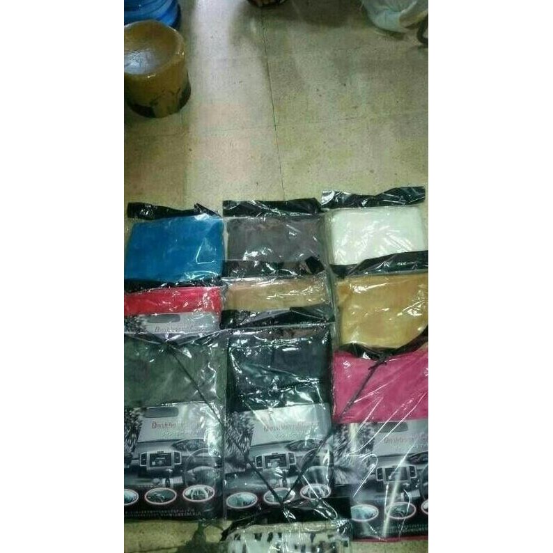 Alas Dashboard Mobil Calya