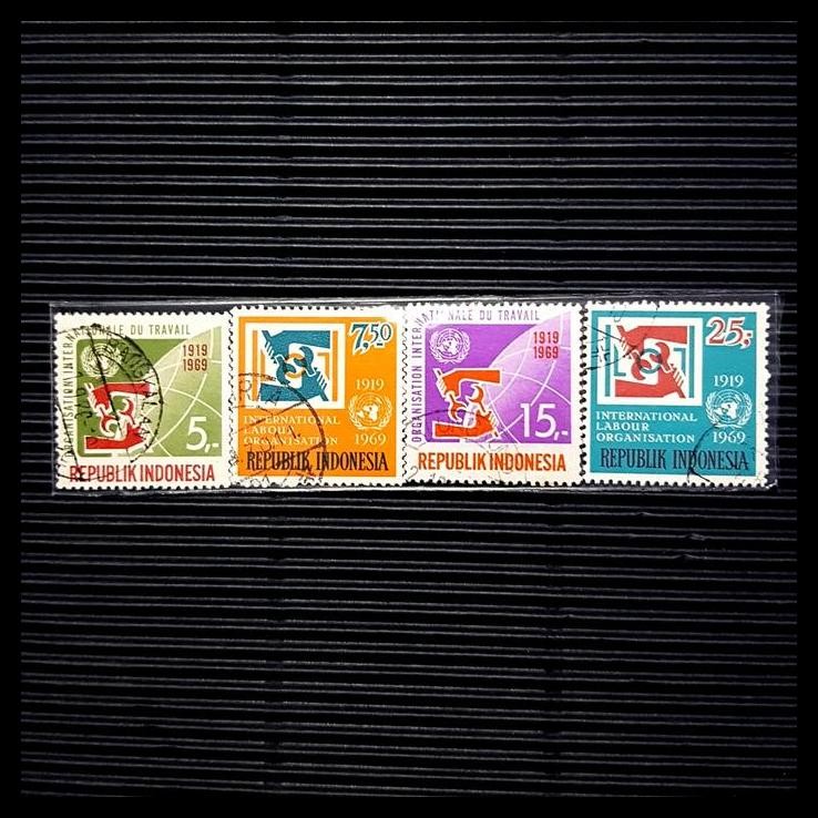 

DISKON PRANGKO INDONESIA. ILO (INTERNATIONAL LABOUR ORGANIZATION) SET. USED !!!!!