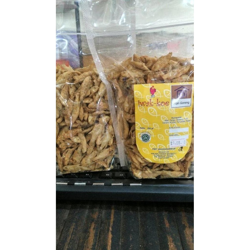

Iwak Koe Wader Asin / Ikan Goreng Gurih Asin / Keripik Ikan