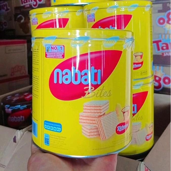 

Nabati Kaleng Wafer Coklat Keju 1Pcs Terlaris Snack Cookies Exp 2026 Cemilan Kering Biskuit Makanan