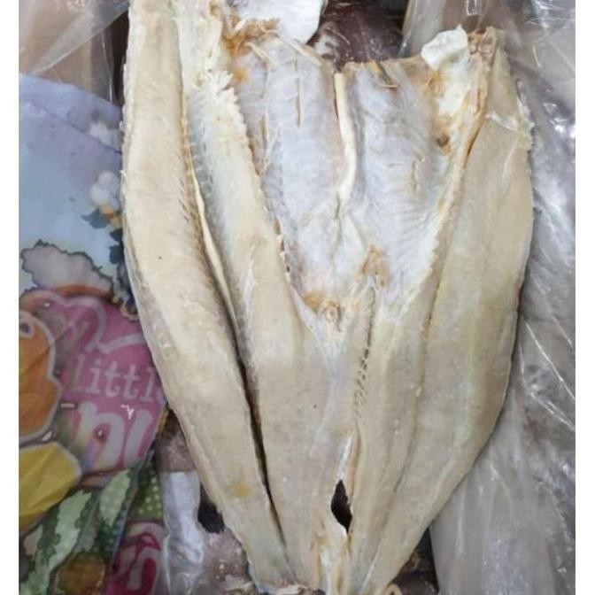 

Ikan Asin Jambal Roti Utuh 1 Kg .