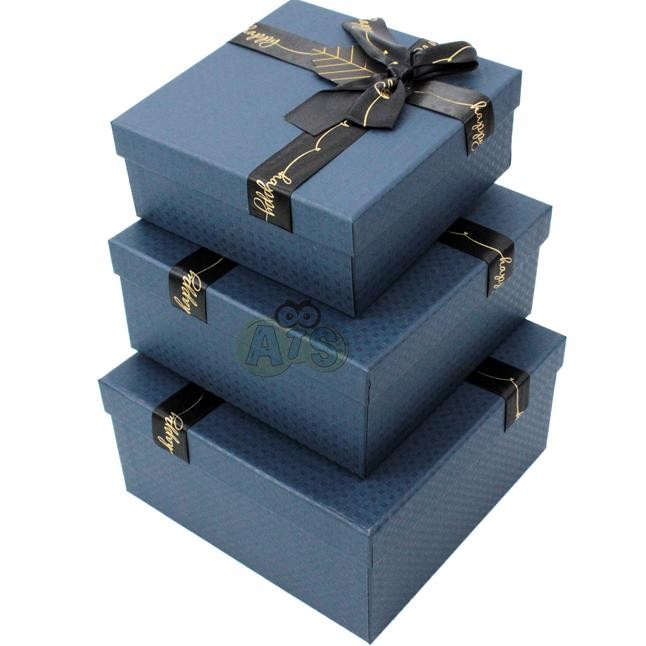 

Kotak Kado Gift Box Pita Persegi