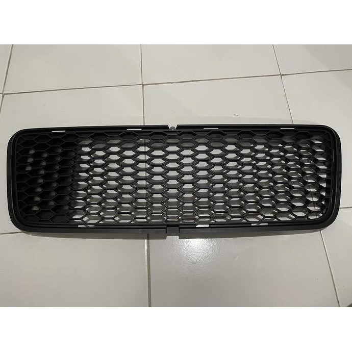 Grill Bawah Bemper Depan Suzuki Swift Lama Tipe Gt2 (Tahun 2006-2012)