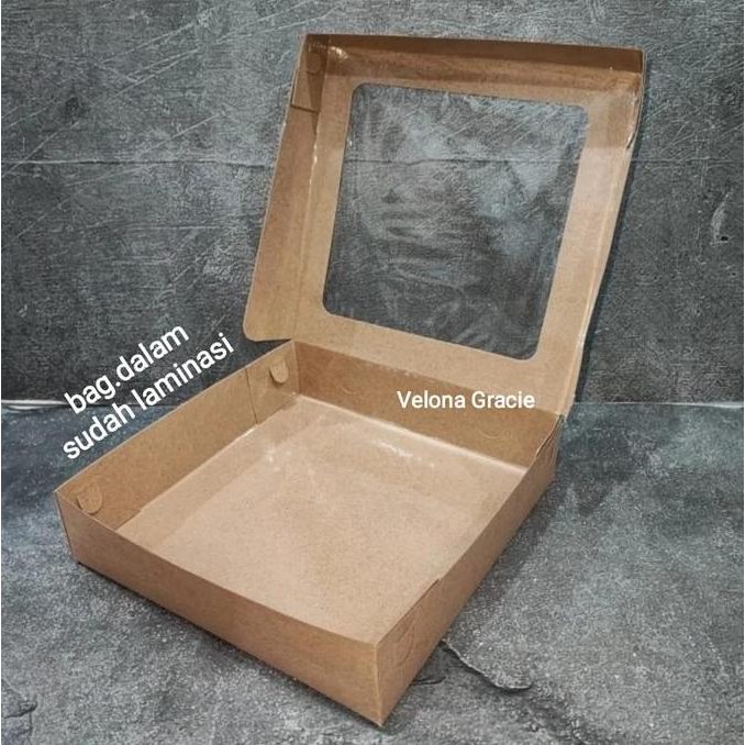 

new !!! Dus Kaca Kraft Coklat 20x20x5 per 10 pcs Kotak Kue Brownies Laminasi Mika Jendela
