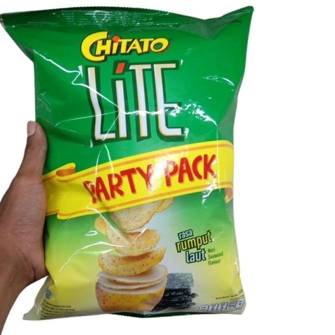 

Chitato Lite Party Pack 168Gr Makanan Ringan Snack Cemilan Kentang
